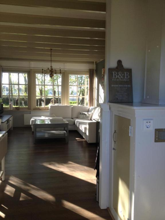 B&B Saense huisje Assendelft Buitenkant foto