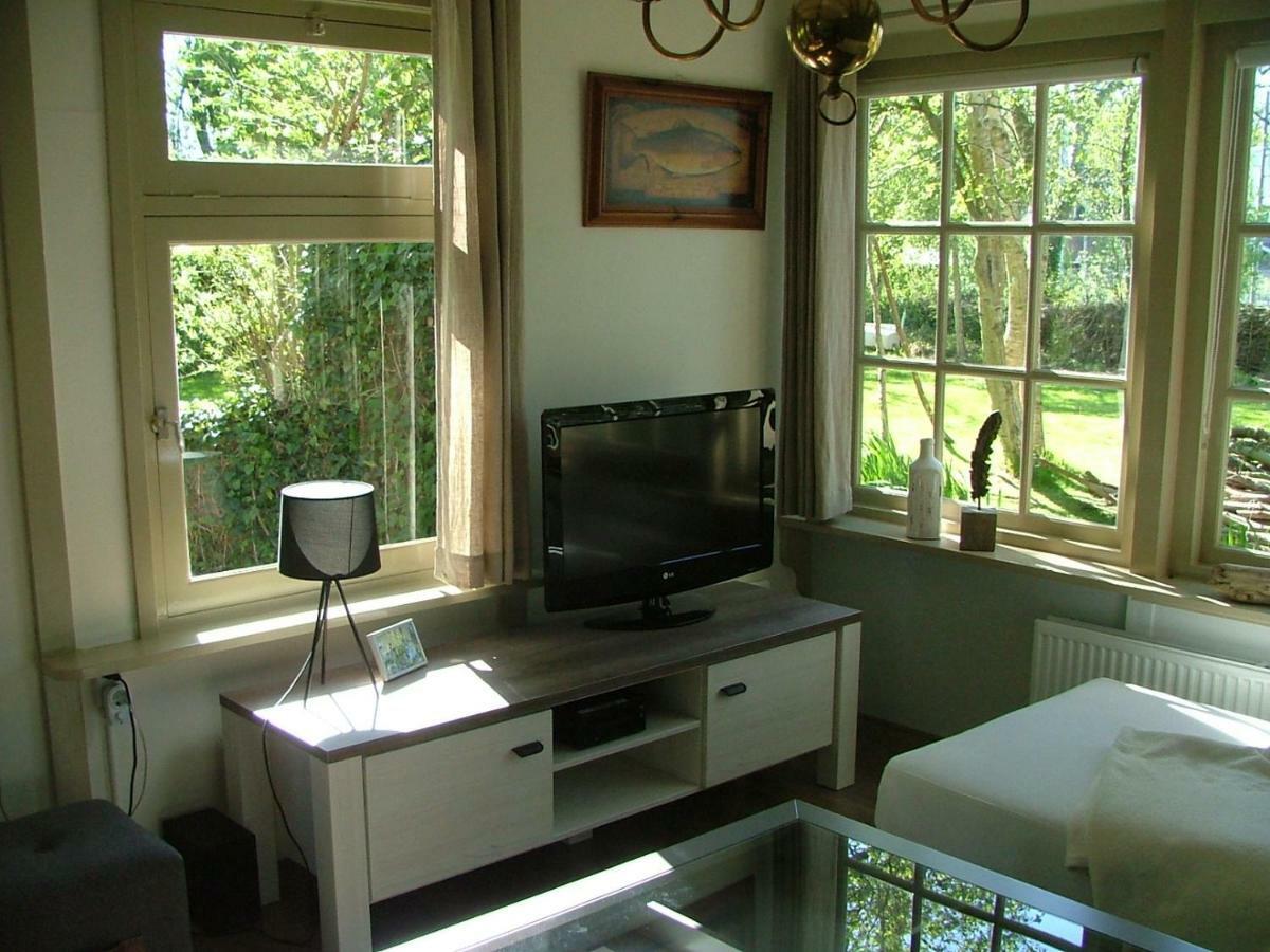 B&B Saense huisje Assendelft Buitenkant foto